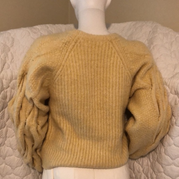 ASTR The Label Lizette Cable Knit Yellow Sweater - Picture 5 of 13